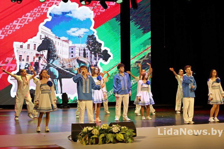 КРАСНЫЙ ДЕНЬ КАЛЕНДАРЯ